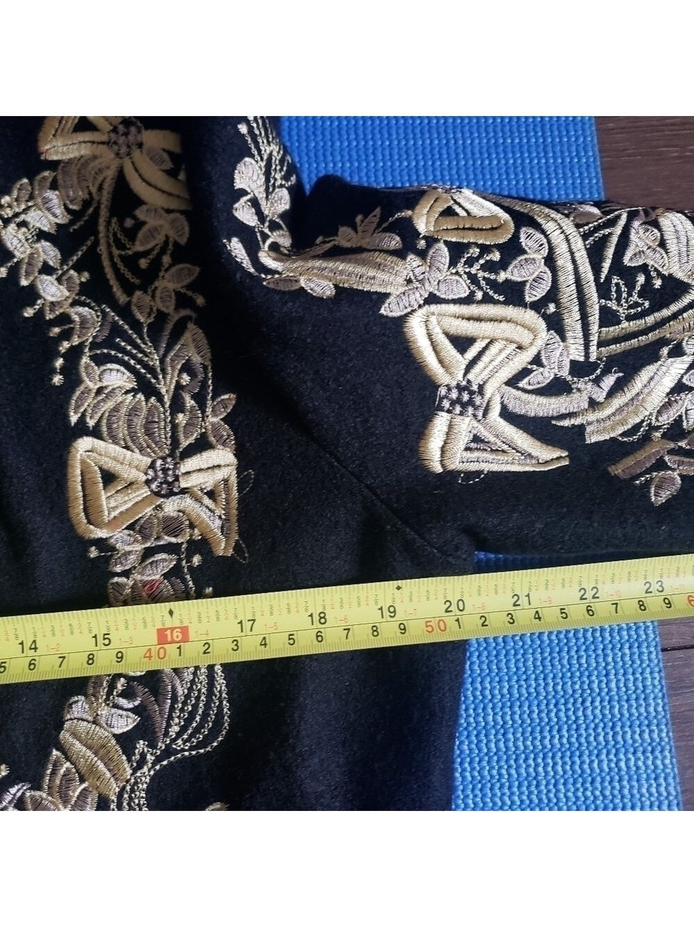 Embroidery Wool Coat - Picture 12 of 16